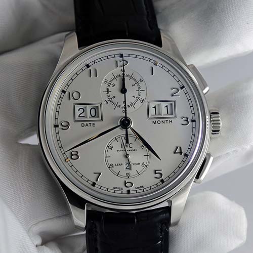 IWC Portugieser Perpetual Calendar Digital Date Month 75th Anniversary - glove